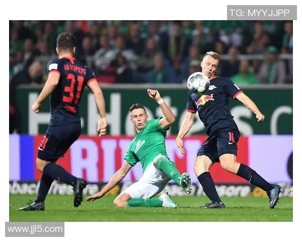 阿贾克斯与沙尔克对决前瞻分析及比赛结果预测