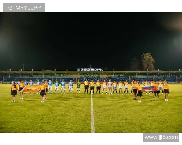 阿拉戈斯体育中心迎战米内竞技双方争夺关键三分的激烈对决